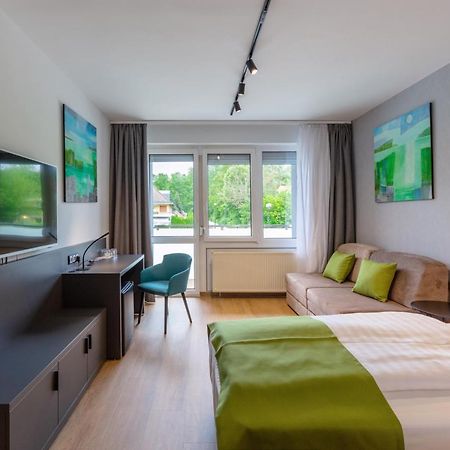 Hotel Otp Balatonszárszó Exteriör bild