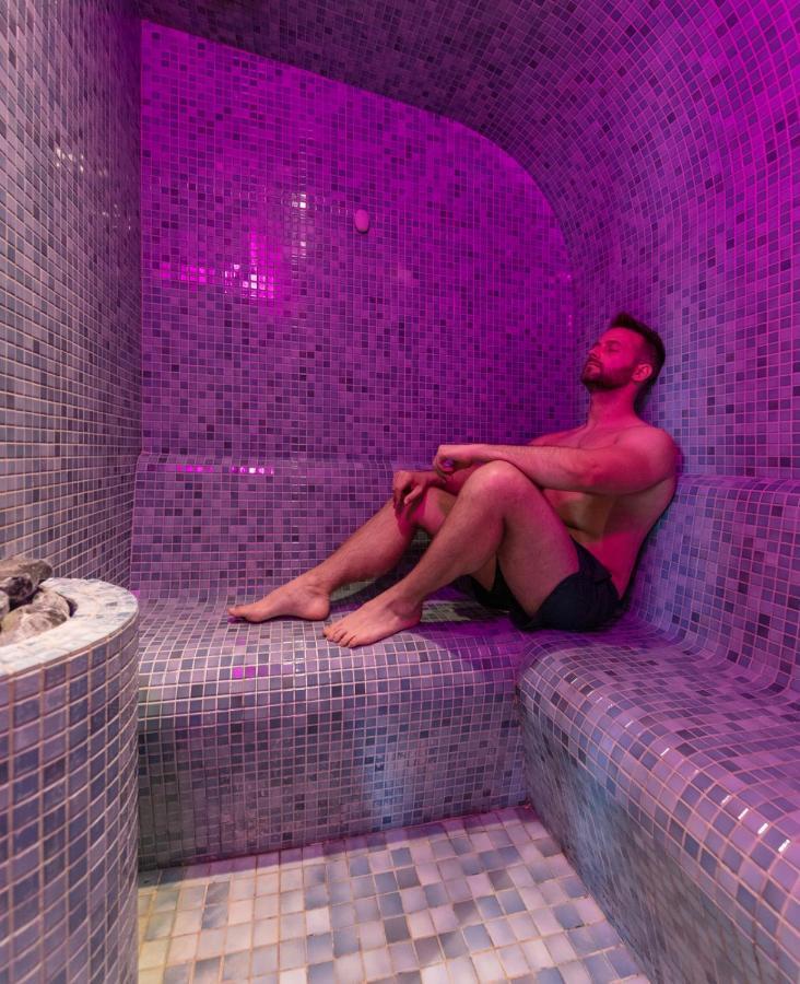 Hotel Otp Balatonszárszó Exteriör bild
